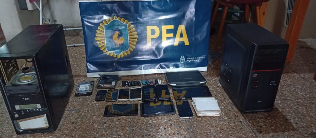 La Pfa Desarticuló Una Organización Acusada De Distribuir Pornografía